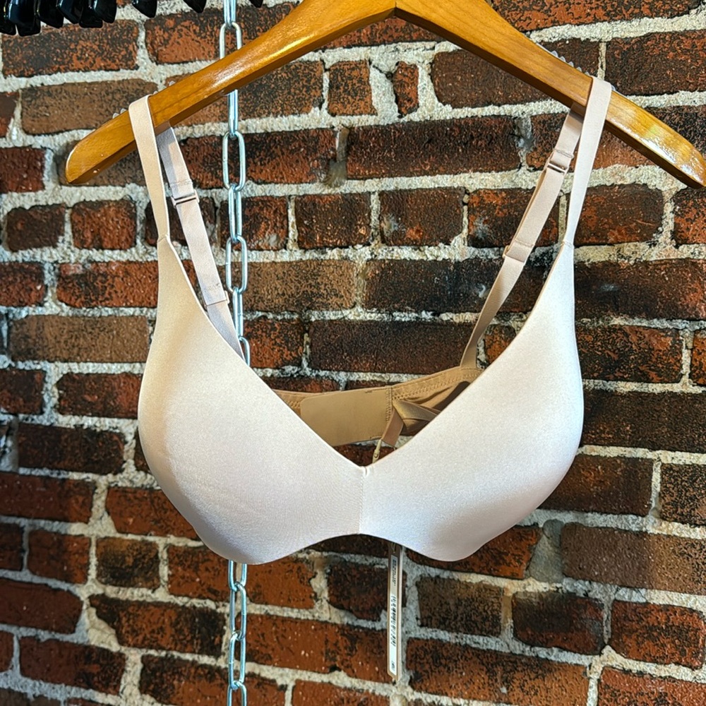 Skims Wireless Bra